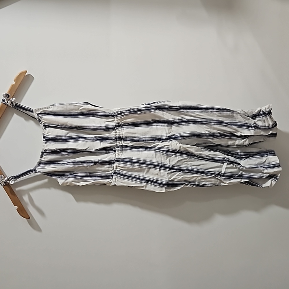 Girls Stripe Jumper Size M